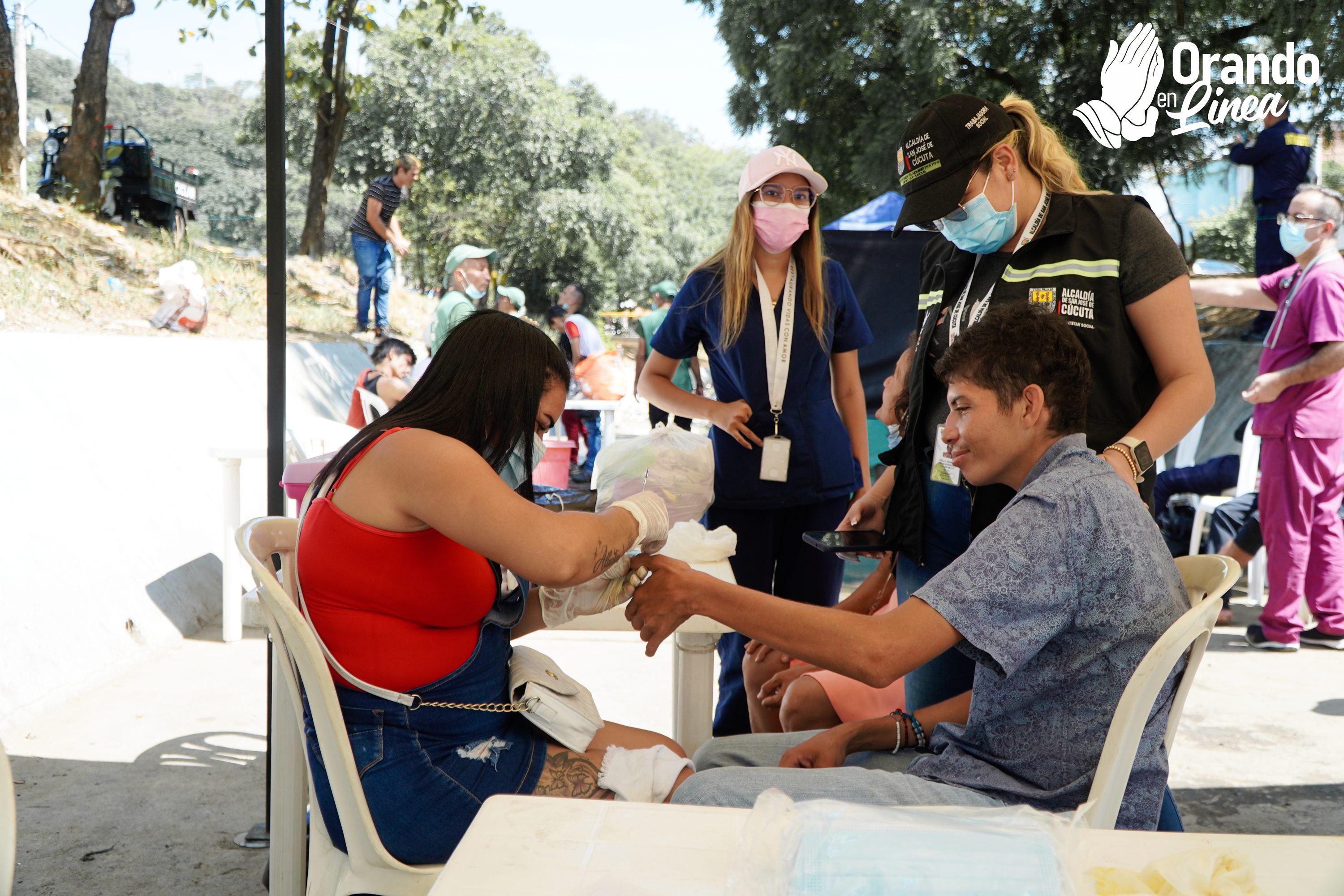 Jornada de salud con participantes de la fundacion